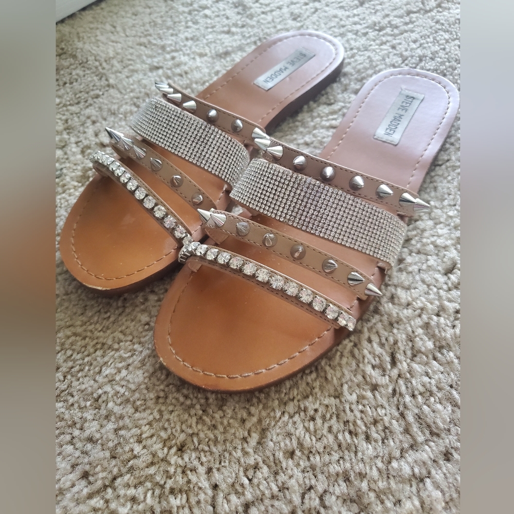 Steve Madden slides
